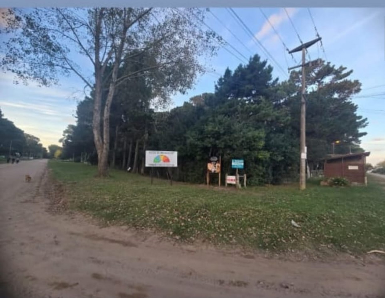 HERMOSO LOTE EN ESQUINA