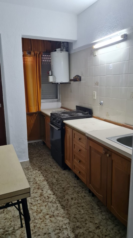 DEPARTAMENTO AL FRENTE